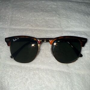 Ray-Ban Classic Tortoise Sunglasses
